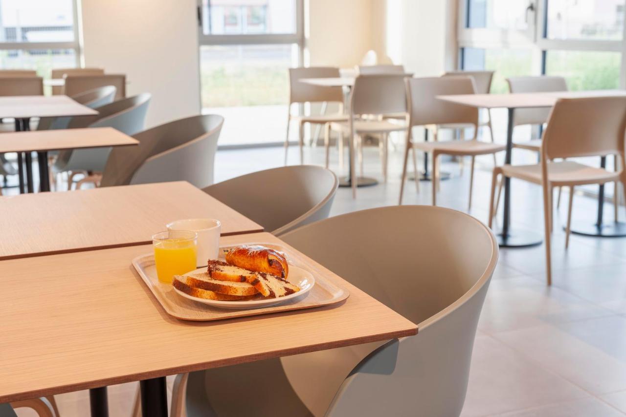 Ibis Budget Mont De Marsan Ngoại thất bức ảnh