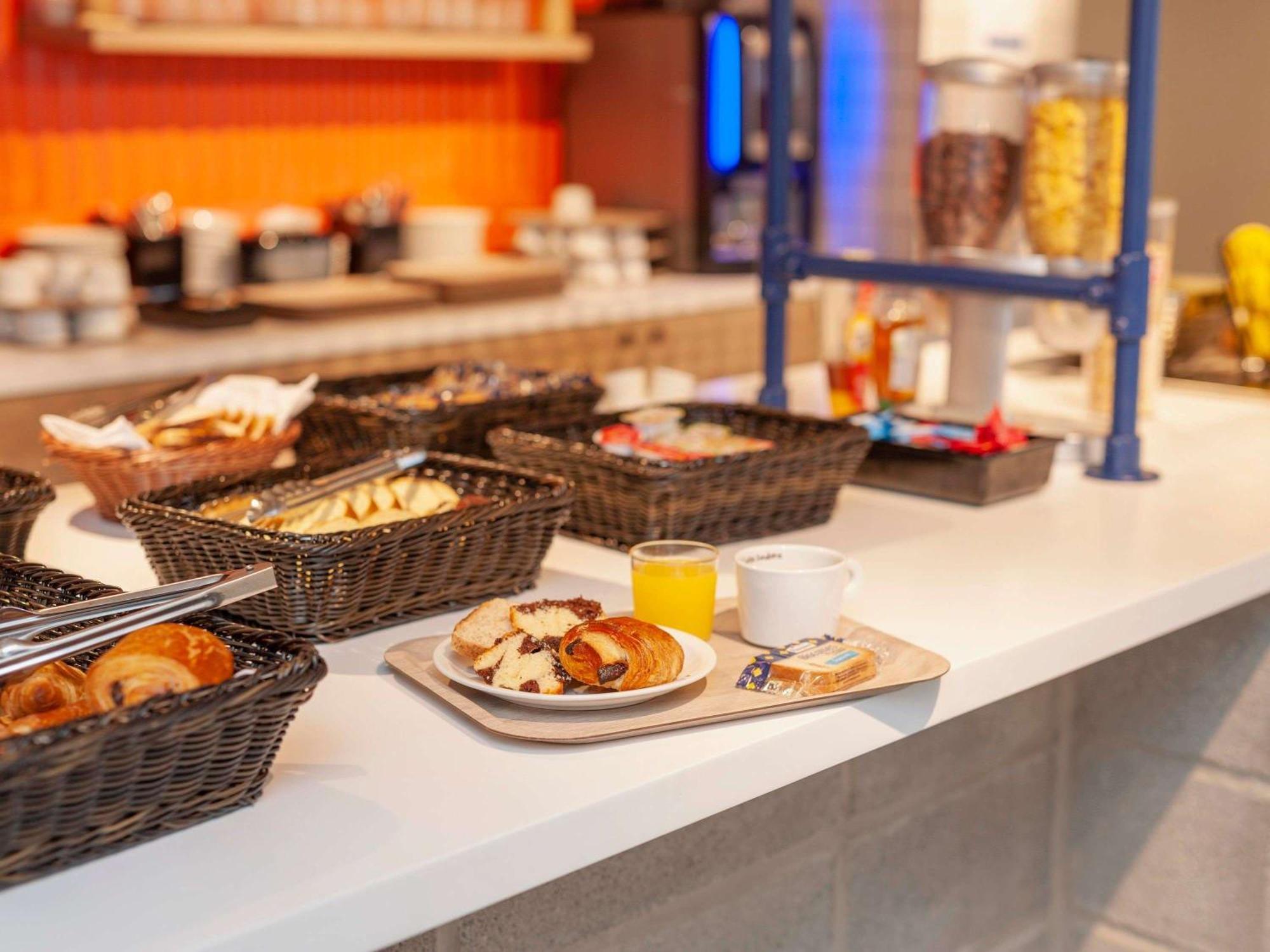 Ibis Budget Mont De Marsan Ngoại thất bức ảnh